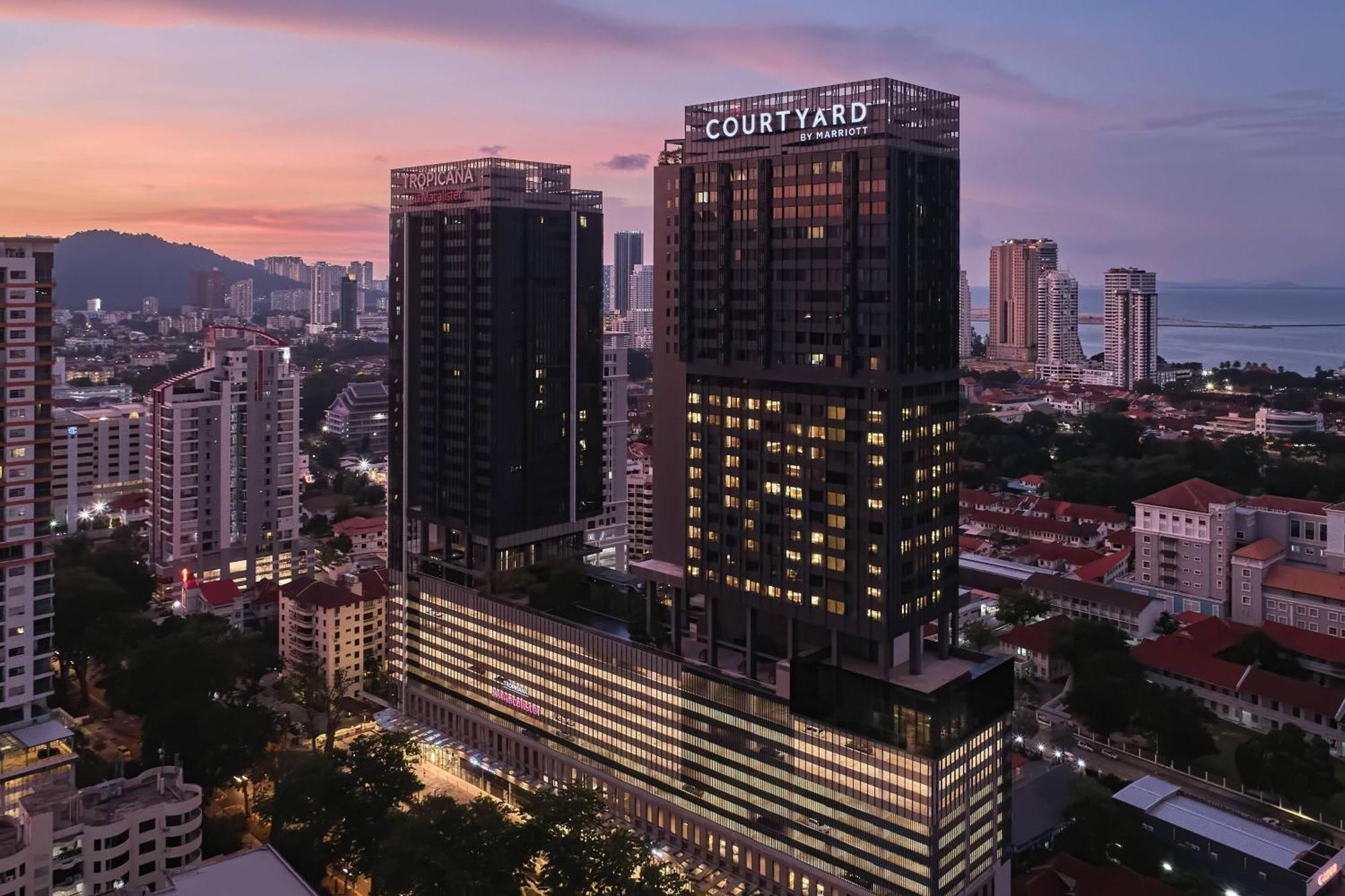 Hôtel Courtyard By Marriott Penang à George Town Extérieur photo